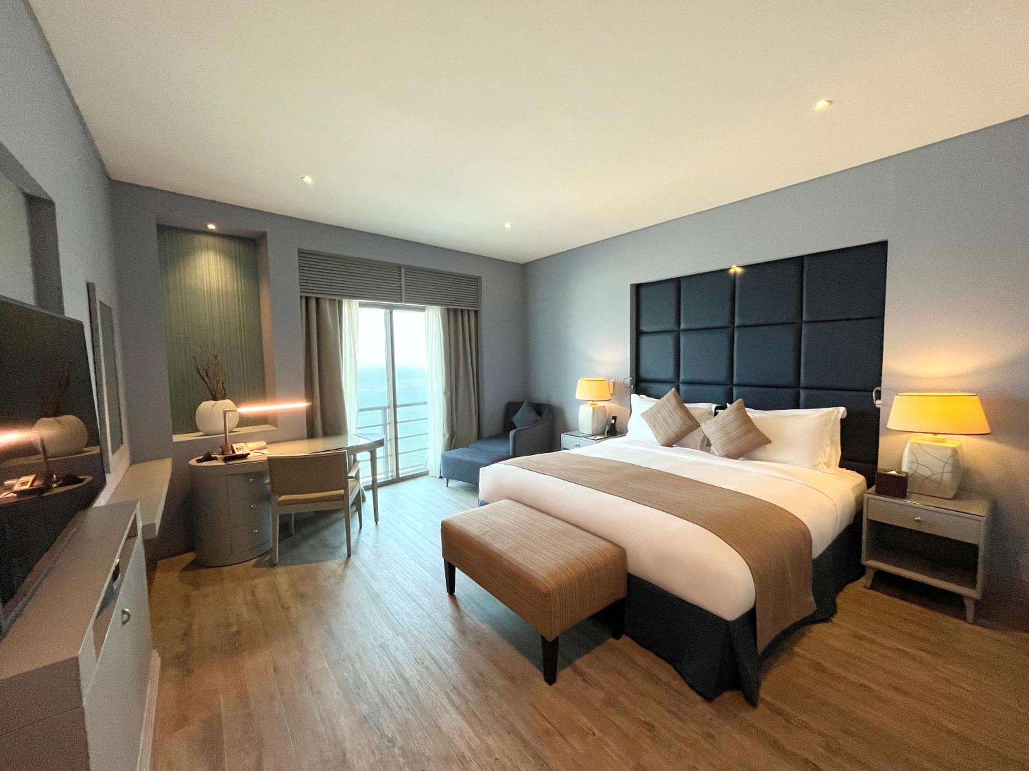Sofitel Al Khobar The Corniche Hotel Eksteriør billede Deluxe Room